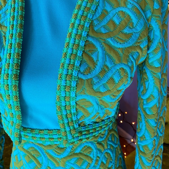 Vintage 1960s Belfry By Gerald Pierce mock-Neck Textured Mod Dress Set - Picture 7 of 11